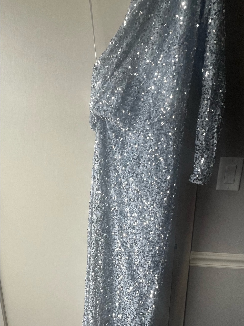 Elisabetta Franchii new with tags Grey/Silver Sequin One-Shoulder Evening Dress